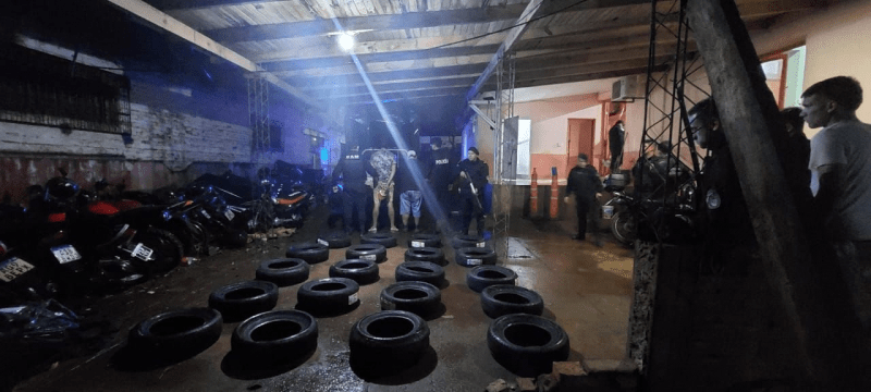 Nuevo golpe al contrabando de neumáticos en Eldorado