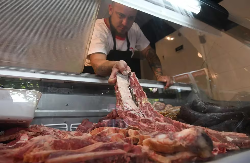 La carne bajó un 20% en enero por la caída de ventas