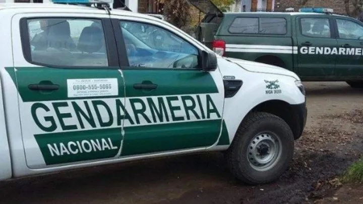 Miembros de la Gendarmería Nacional Argentina se ocuparon de concretar los peritajes.