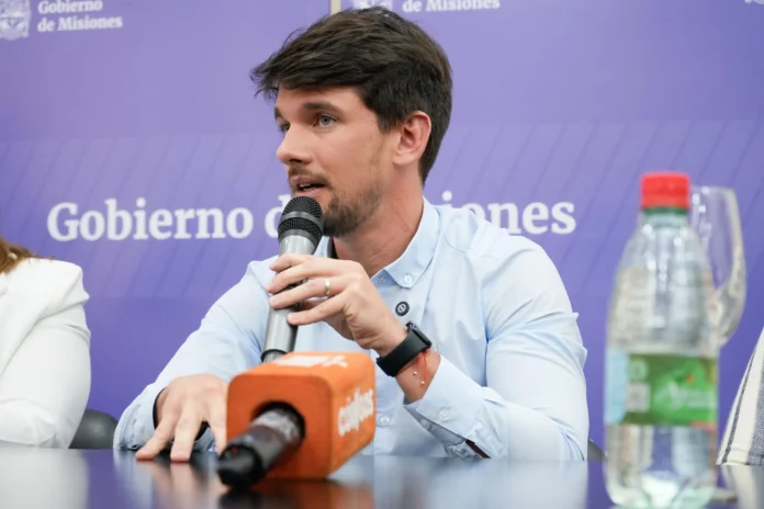 Misiones reclama ante la Justicia Federal para detener las bajas irregulares que afectan a personas con discapacidad y familias vulnerables.