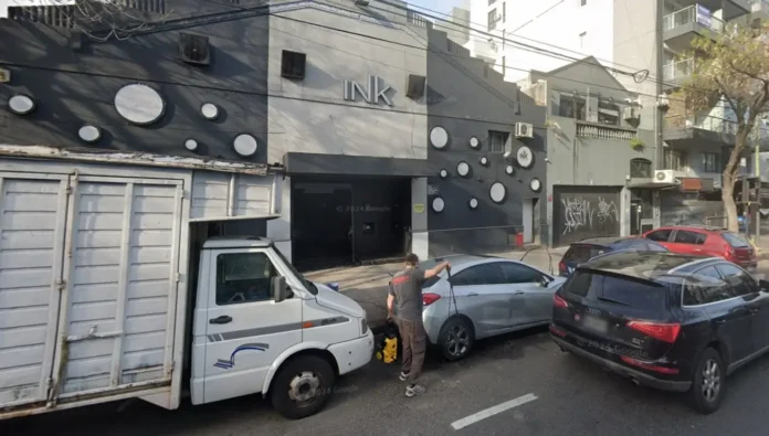 El enfrentamiento comenzó dentro del boliche Ink (Foto: Google Maps).