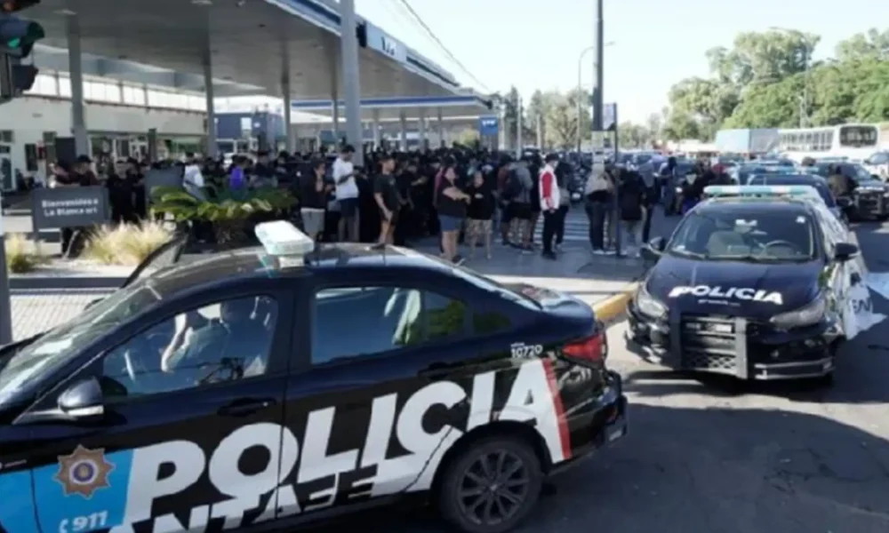 Conflicto policial en Santa Fe: el gobierno provincial presentó nueva propuesta pero se mantiene la protesta