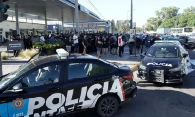Conflicto policial en Santa Fe: el gobierno provincial presentó nueva propuesta pero se mantiene la protesta