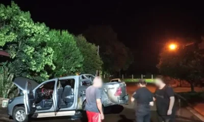 Camioneta en llamas en plena madrugada en San Vicente: investigan si fue intencional