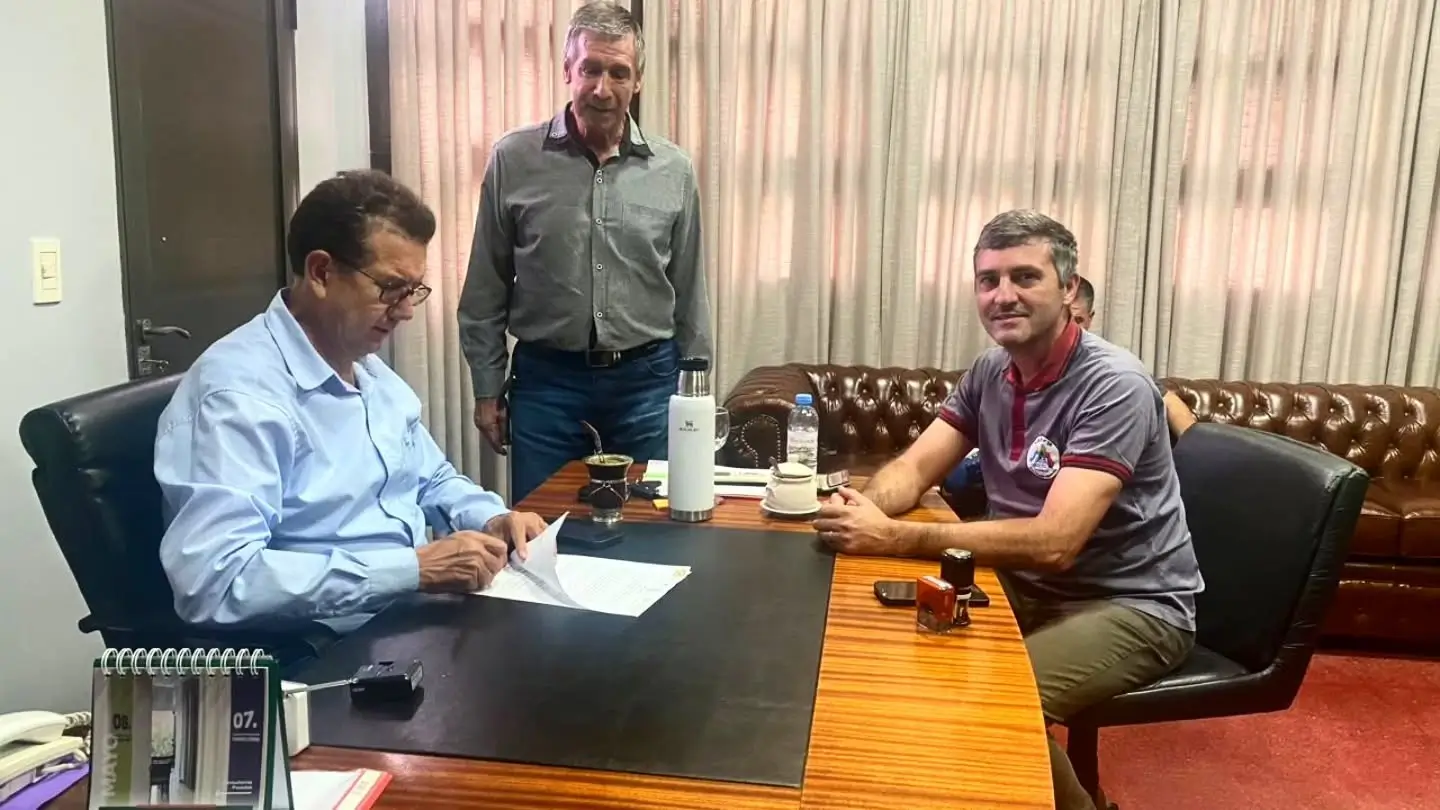 Municipalidad y CEP N° 28 acuerdan fortalecer el deporte barrial